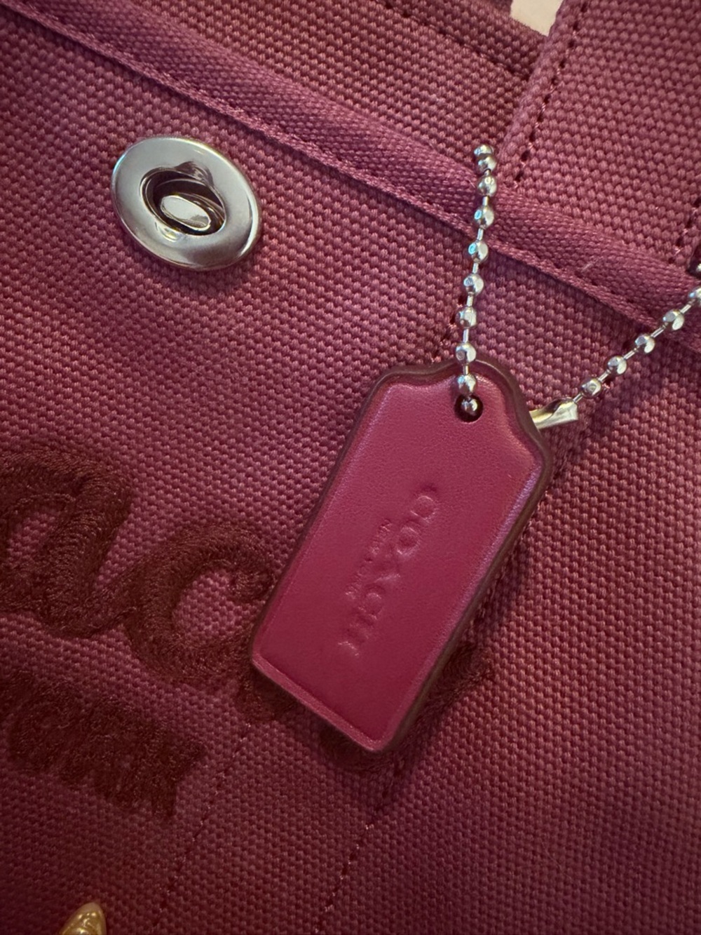 Coach Cargo Tote 26 Pink - Picture 4 of 8